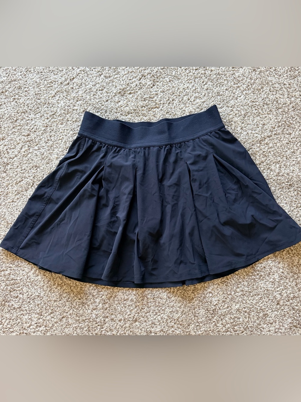 Lululemon pleated black athletic skirt